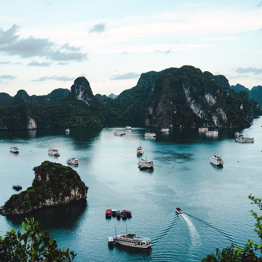 Halong-Bay
